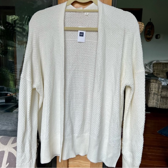 Gap Cardigan NWT - Picture 1 of 9